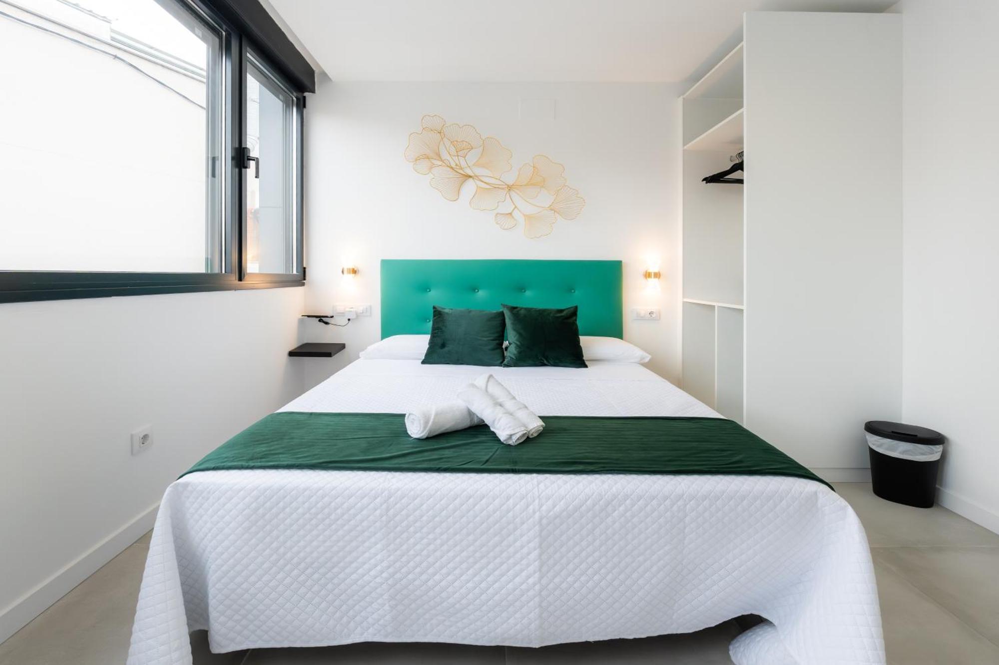 Lemon Apartment & Hotels Bernabeu Madrid Esterno foto