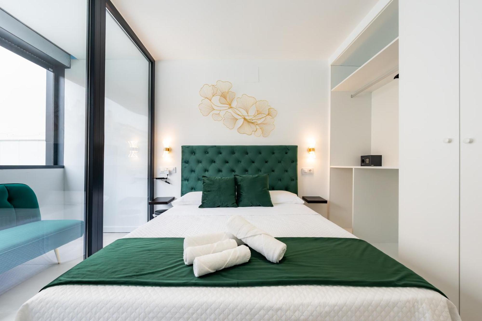 Lemon Apartment & Hotels Bernabeu Madrid Esterno foto