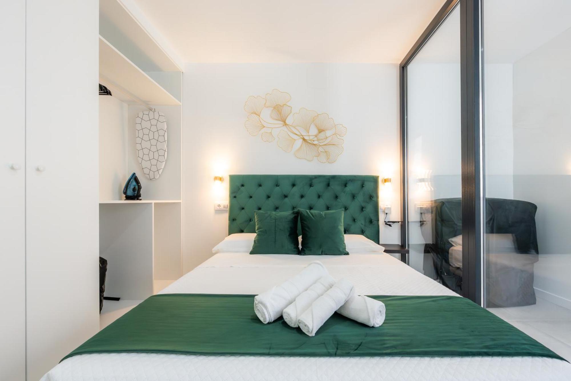 Lemon Apartment & Hotels Bernabeu Madrid Esterno foto