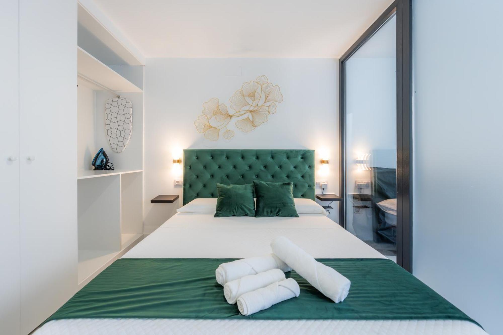 Lemon Apartment & Hotels Bernabeu Madrid Esterno foto