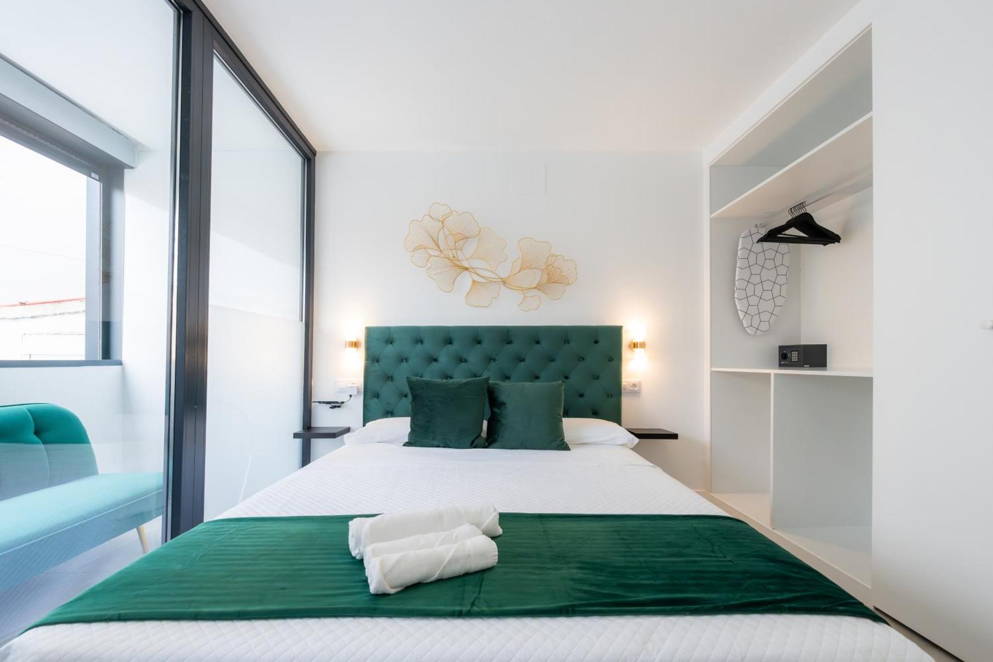 Lemon Apartment & Hotels Bernabeu Madrid Esterno foto