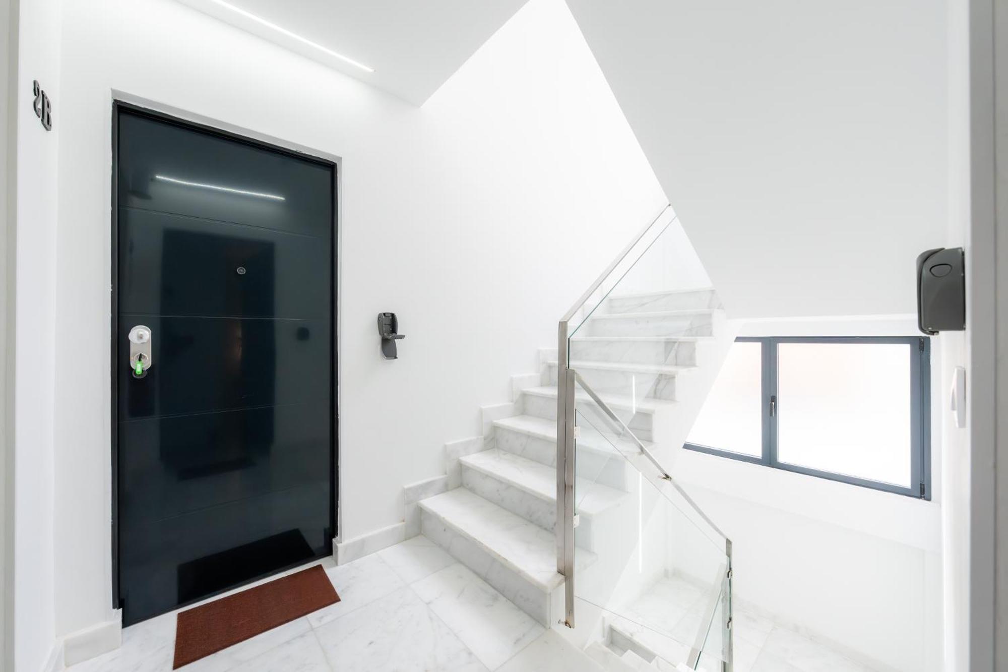 Lemon Apartment & Hotels Bernabeu Madrid Esterno foto